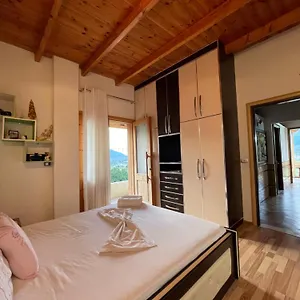 Elsa's Bed & Breakfast