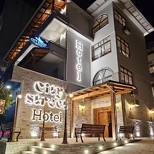 Street Hotel